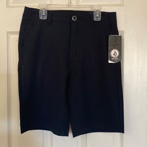 Boys Volcom golf shorts
